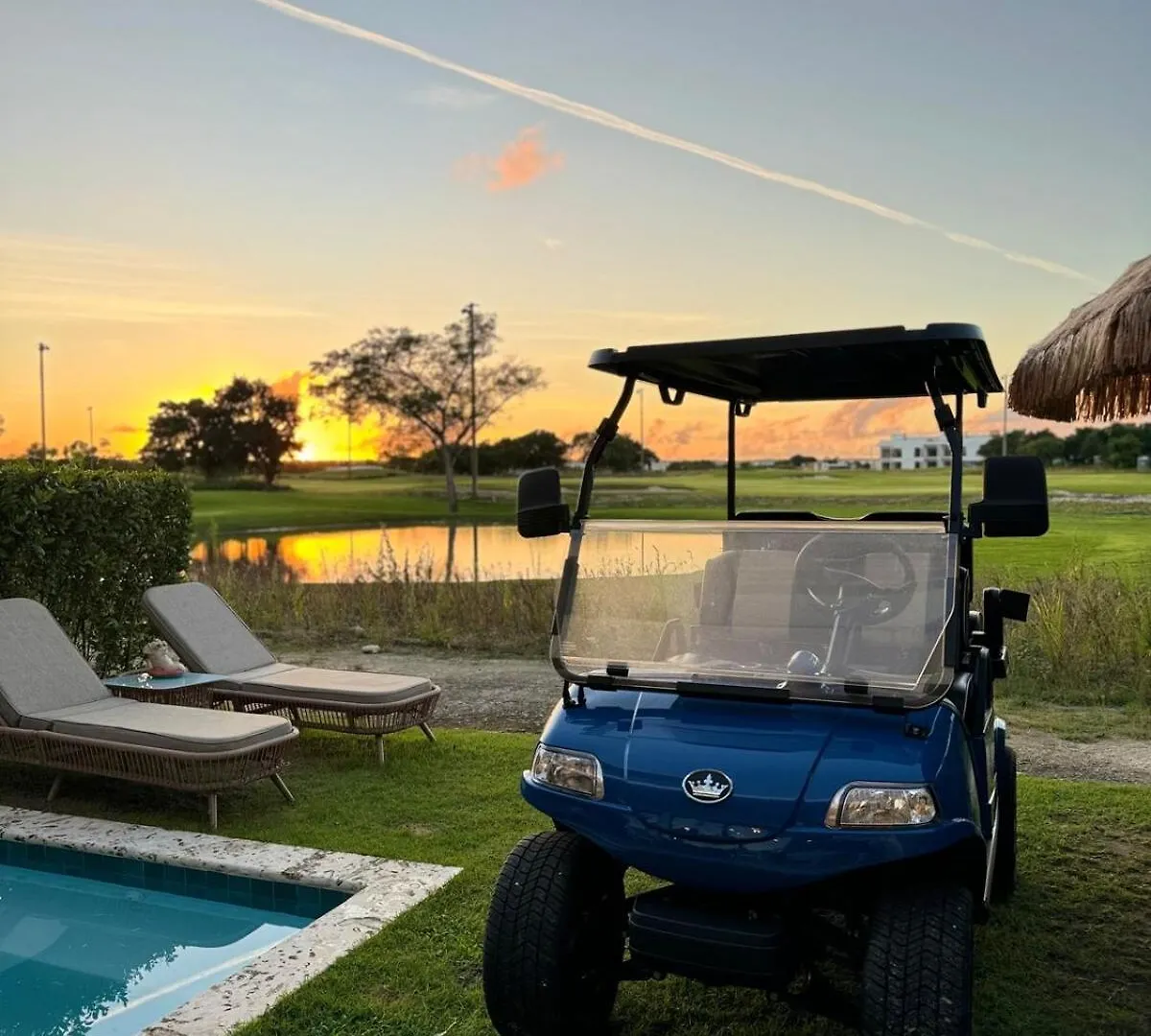 Golf Course View With A Hot Tub Punta Cana Apartment